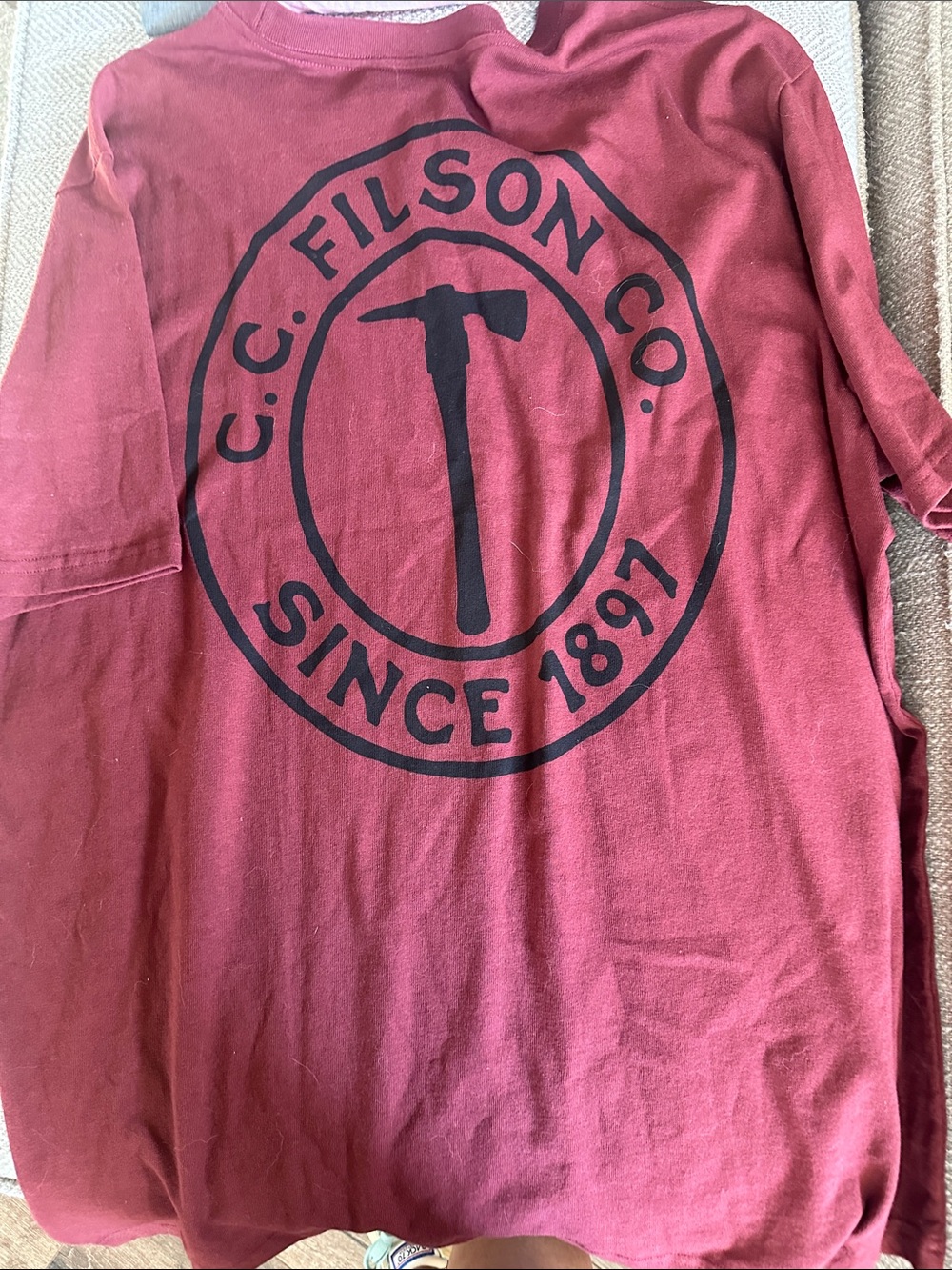 Filson Men’s Short-Sleeve Tee in Burgundy Red with Chest Logo - Picture 2 of 2